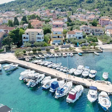 Olive Island Preko